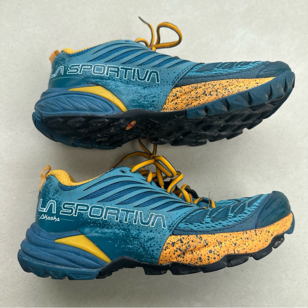 La Sportiva Akasha Blue Trail Running Sneakers Shoes 1988-C Women Size 7 - Picture 5 of 9